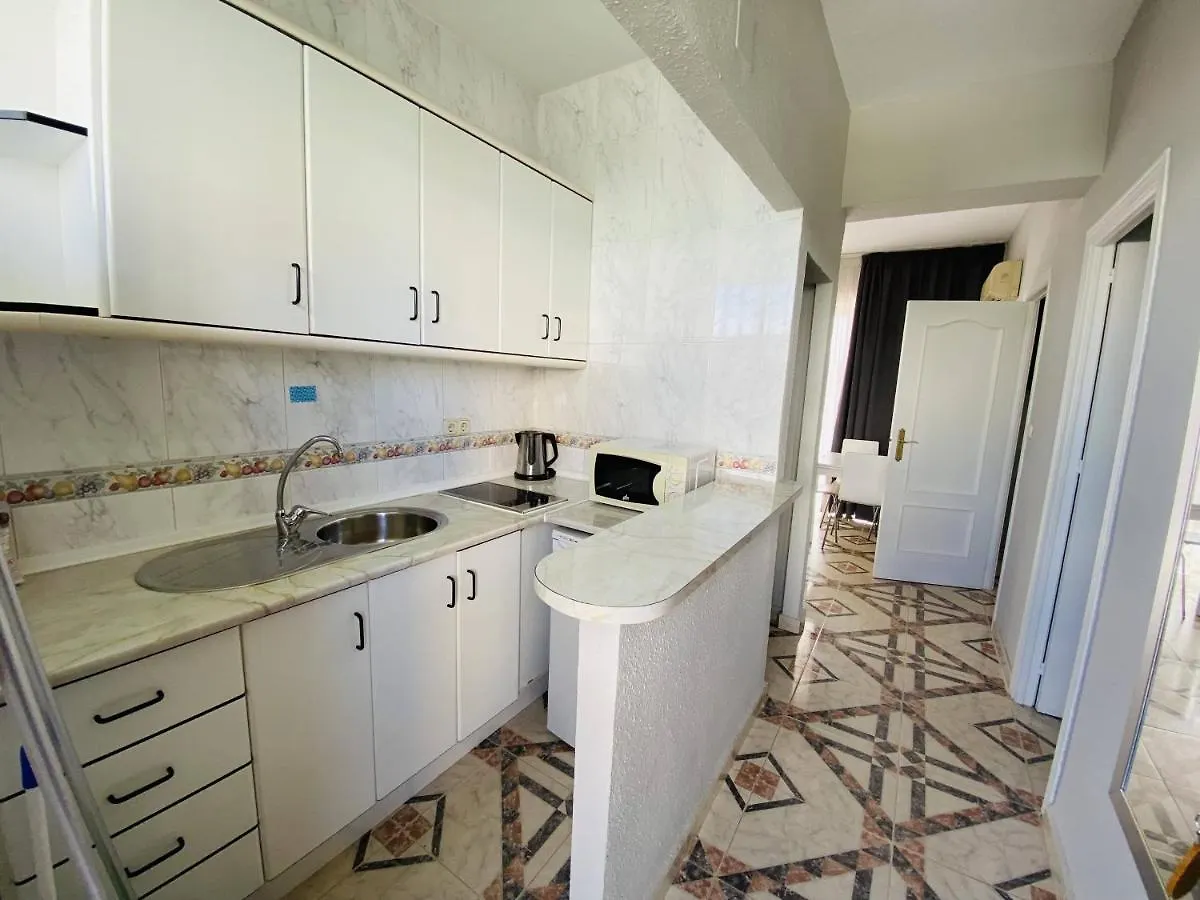 טורמולינוס Hotel Los Jazmines